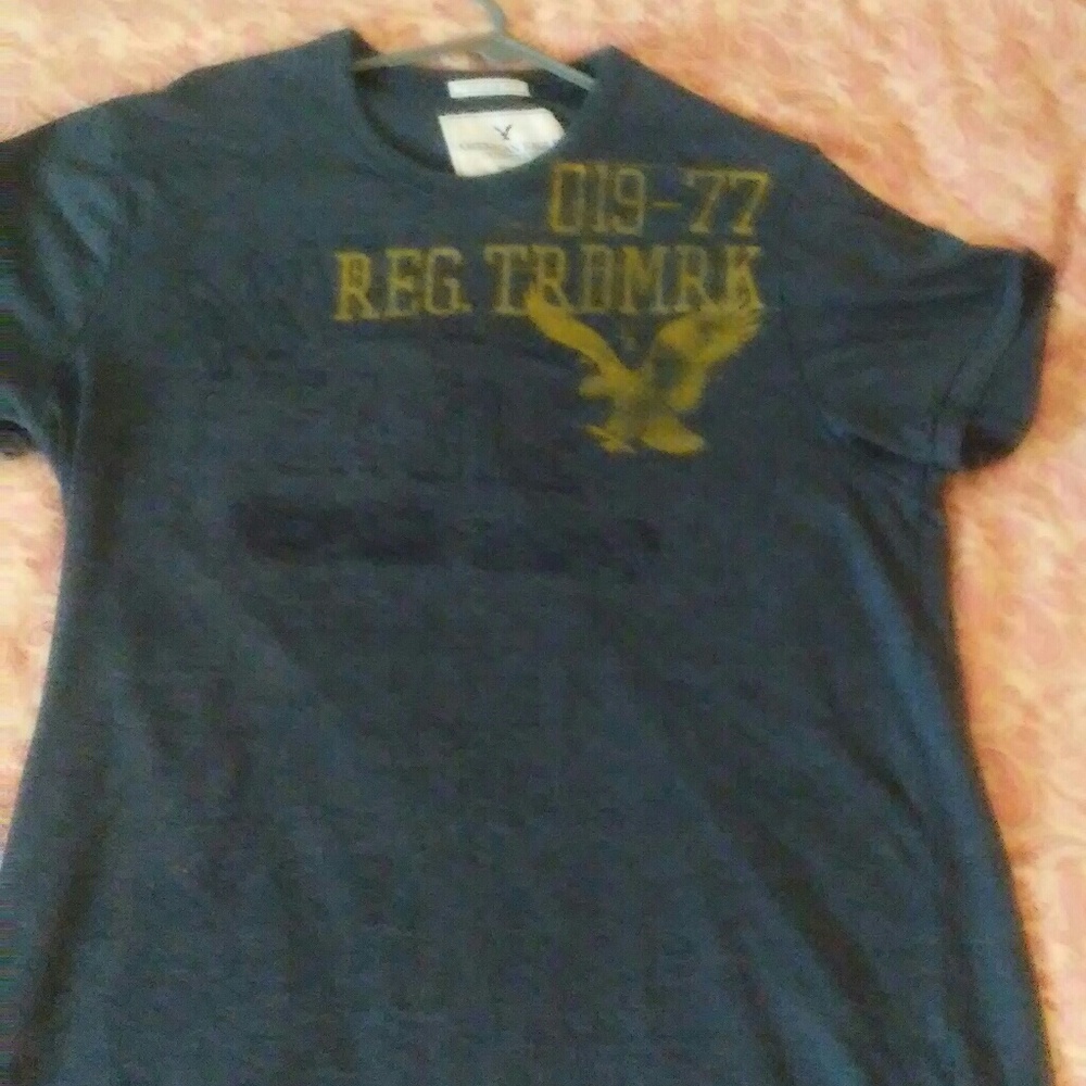 American eagle short sleeve. Large